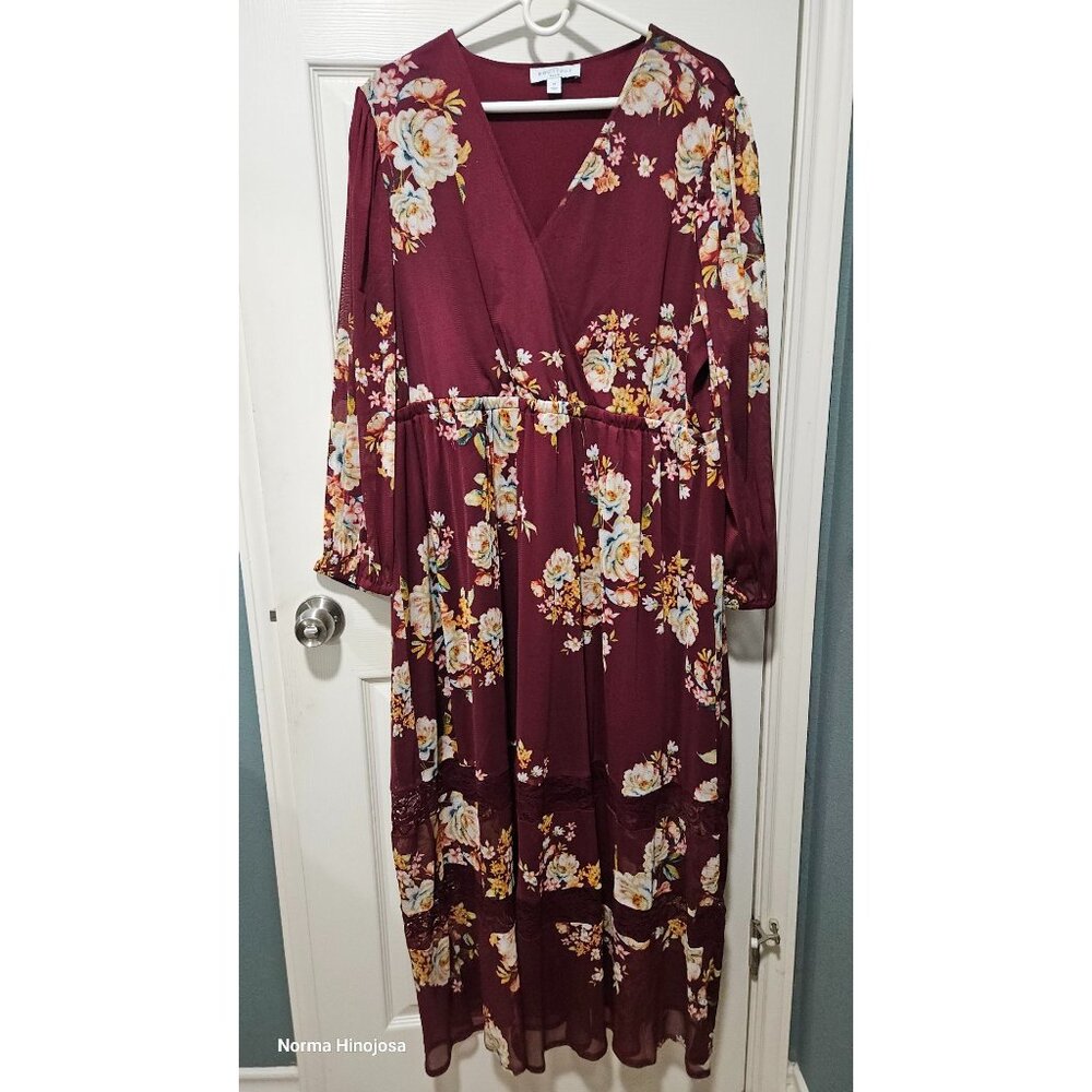 Boutique Plus 2X Floral Cherry Maxi Dress With Lace Accents